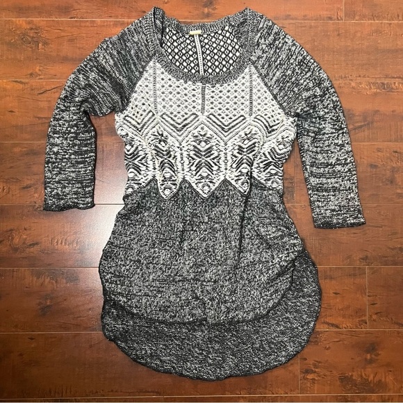 FREE PEOPLE Wool Blend Knit Sweater High Low Gray Boho Bohemian - Picture 2 of 11